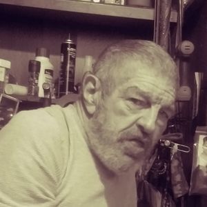 Meet your Posher, Jerome